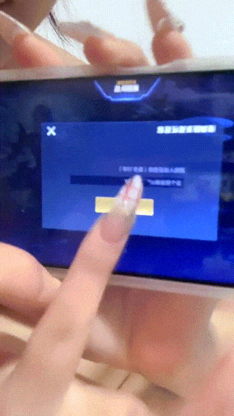 【18粉嫩妹妹】清纯少女！可人少女粉嫩诱人得酮体_3_p80 (2).gif