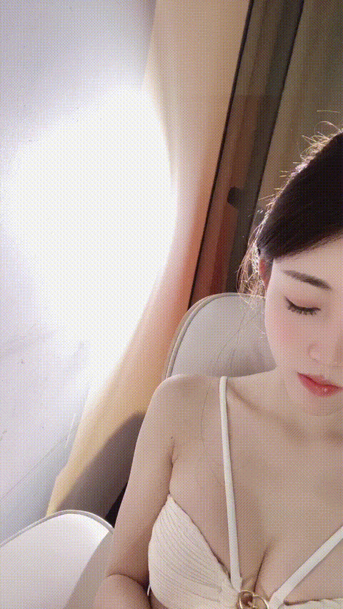 vlc_record_2023_06_01_20h13m40s_cx___p40_compressed.gif