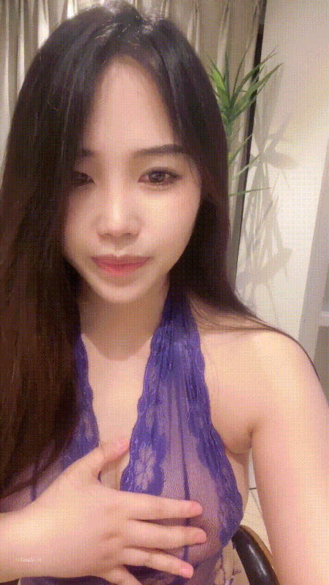 【月亮躲在云朵】肉肉女神天花板！极品炮架_身材绝绝子！_7_p60_compressed.gif.gif