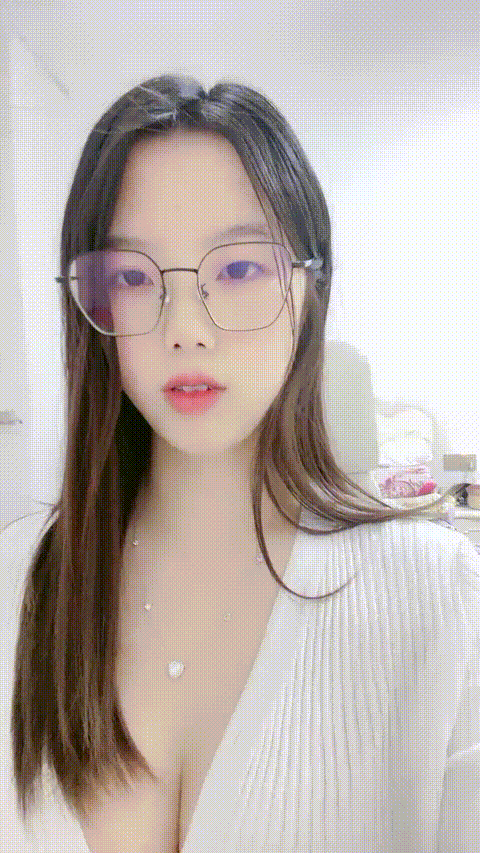 #学生姐妹花__3__lnoe0_p80_compressed.gif