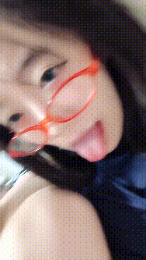 呆萌小瑶_20260211_235053_p20_compressed.gif