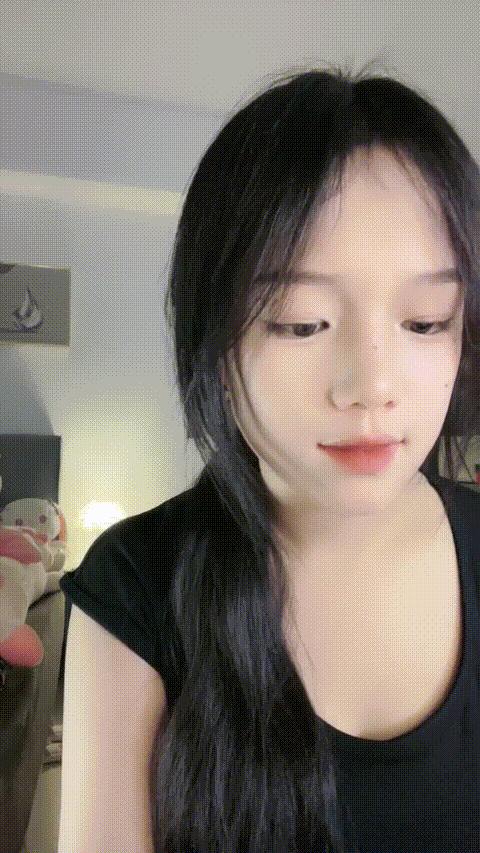 最美炮架 极品学生妹【青柠】爆乳超爽 大长腿美足 圆润翘臀 白虎嫩穴一线天 大鸡巴猛.gif