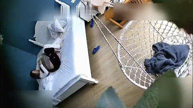 今日最新酒店偷拍3-19！一对大学情侣 妹子看着很文静，实则是个淫荡的荡妇淫娃！00031.gif