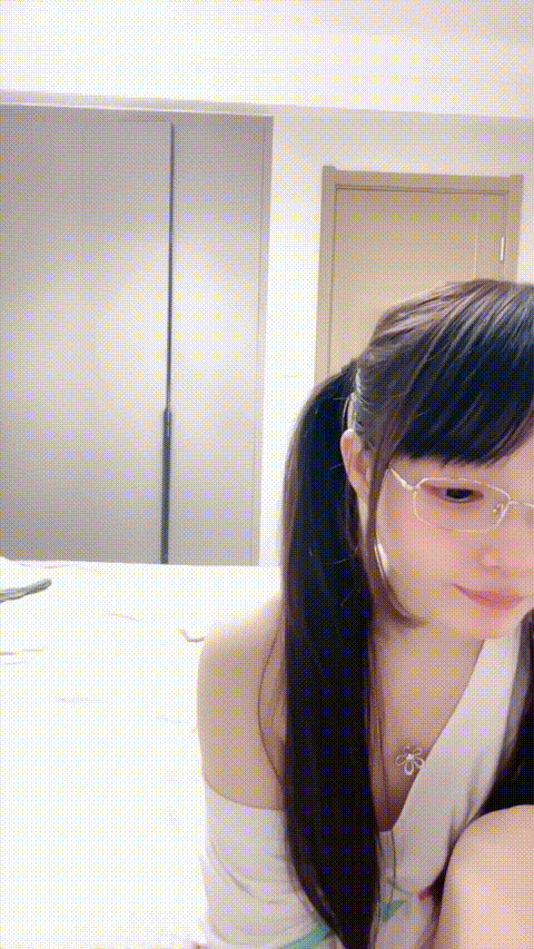 溏心蛋蛋_萱萱喵吖_20260212_150535_p40.gif