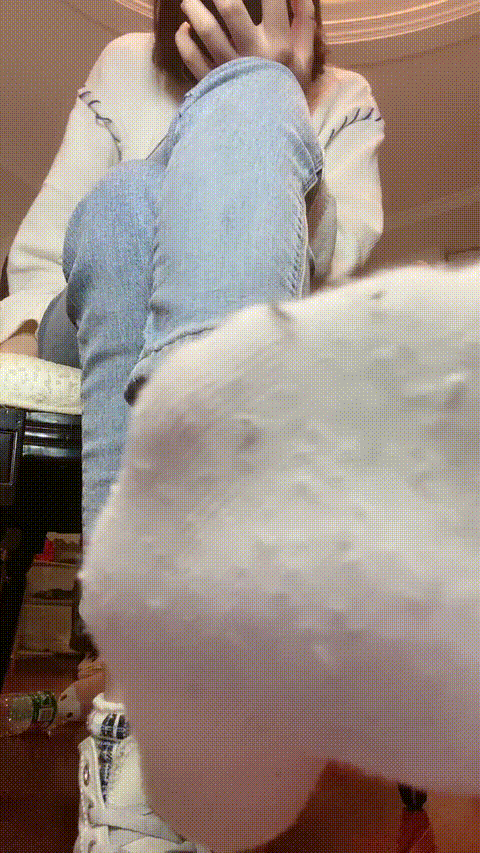 西怡S - 脏帆布鞋棉袜寸止来咯_p40_compressed.gif