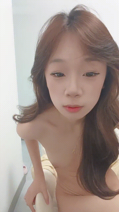她说逼塞满了_20260211_173734_p60_compressed.gif