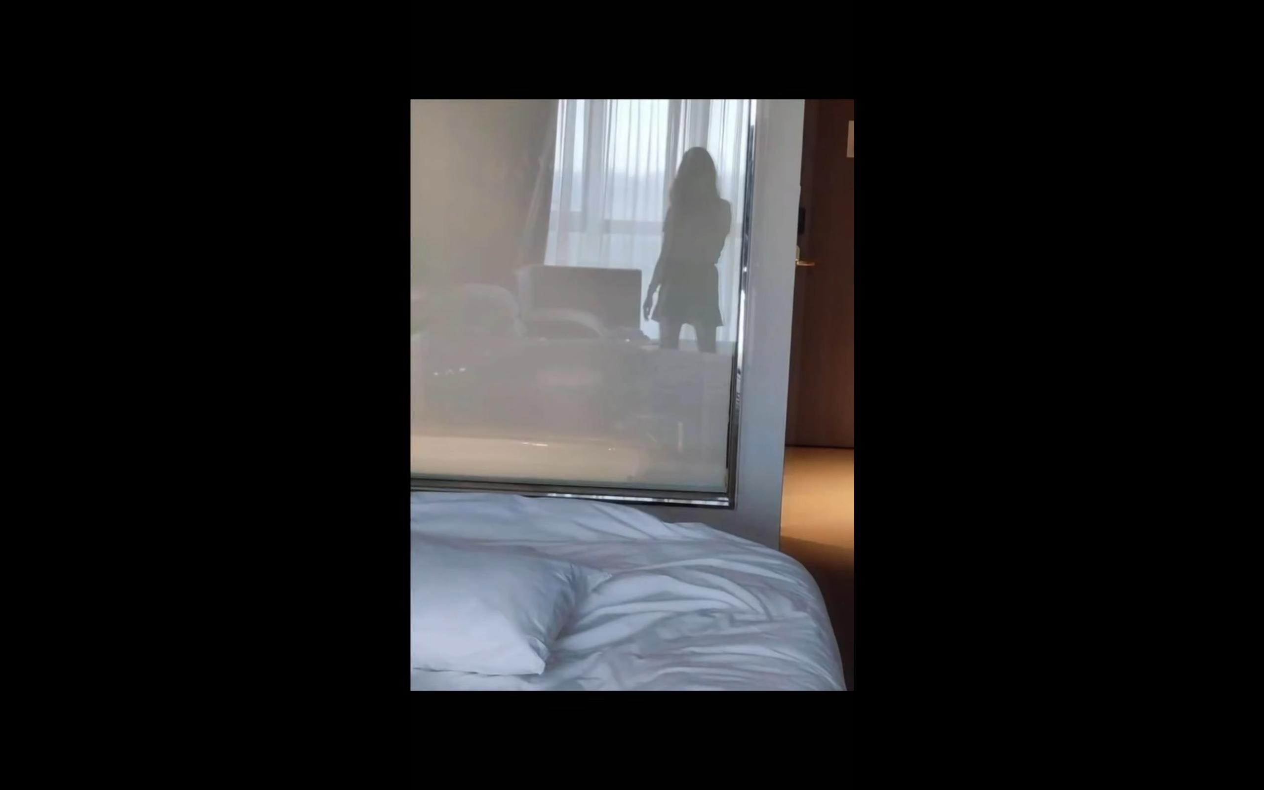 开房还发圈，牛