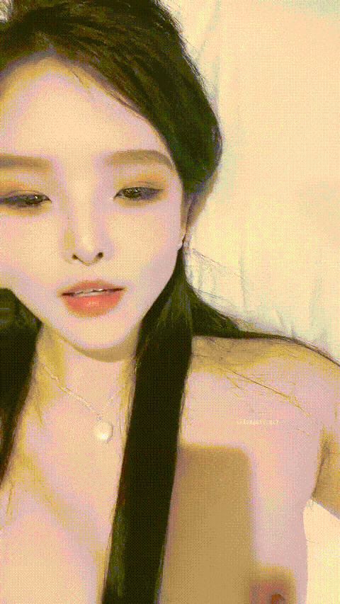 【挖挖小土豆】反差骚货_十八岁校花模特女神_被大屌无套狂操爽死_1_p80 (2).gif.gif