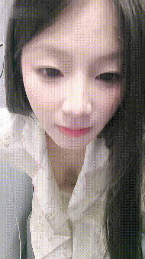 你的小月月 508370492_ 1210-231738 00_30_60-_p5_compressed.gif