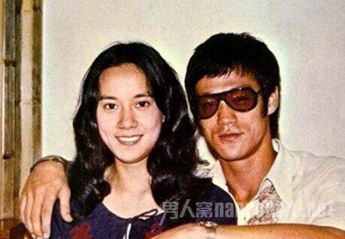 丁佩.jpg