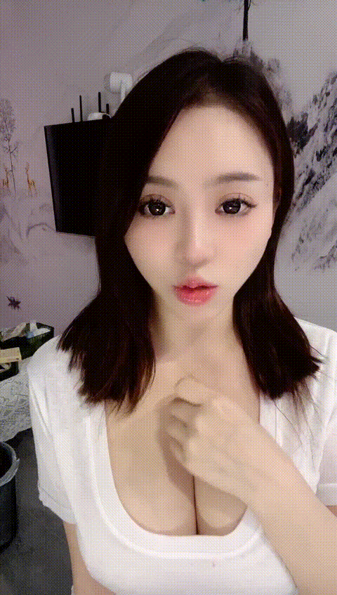 人间白月光_烤红薯_p60.gif