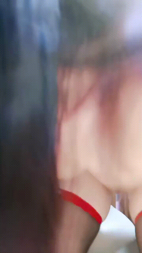 反差女大学生 铁杉公主  371311404__ 1207-014534_p5_compressed.gif