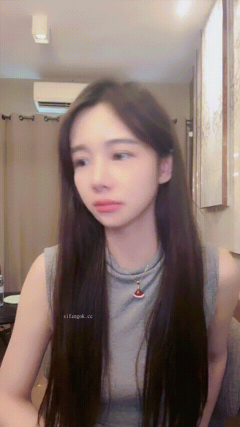 尤物推荐【美人儿】逆天女神 颜值身材吊打网红明星 美到Z息 绿播下海 全裸下厨 跳蛋.gif