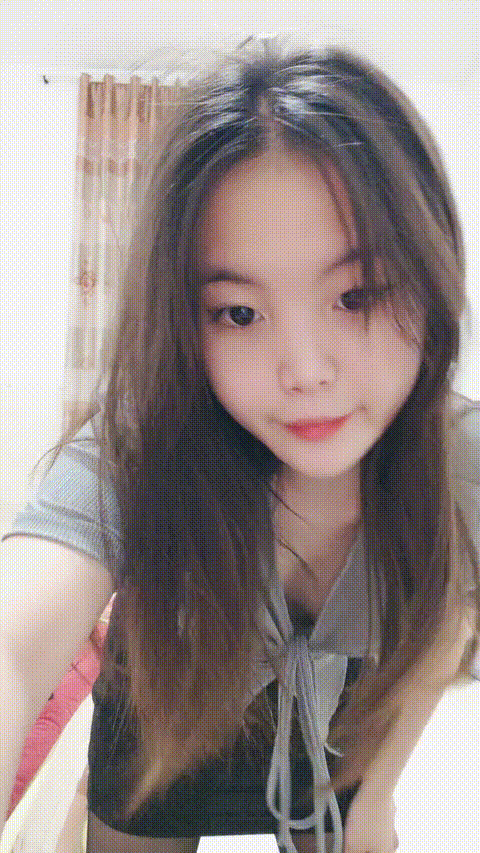 #大一学妹赚生活费__d3v84_p40_compressed.gif
