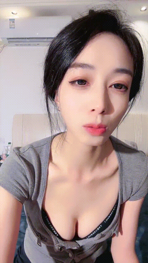 淫荡老师推荐【老师你水好多】欲望极强 醉酒发骚无套啪啪内射 干完不够爽道具自慰潮喷.gif