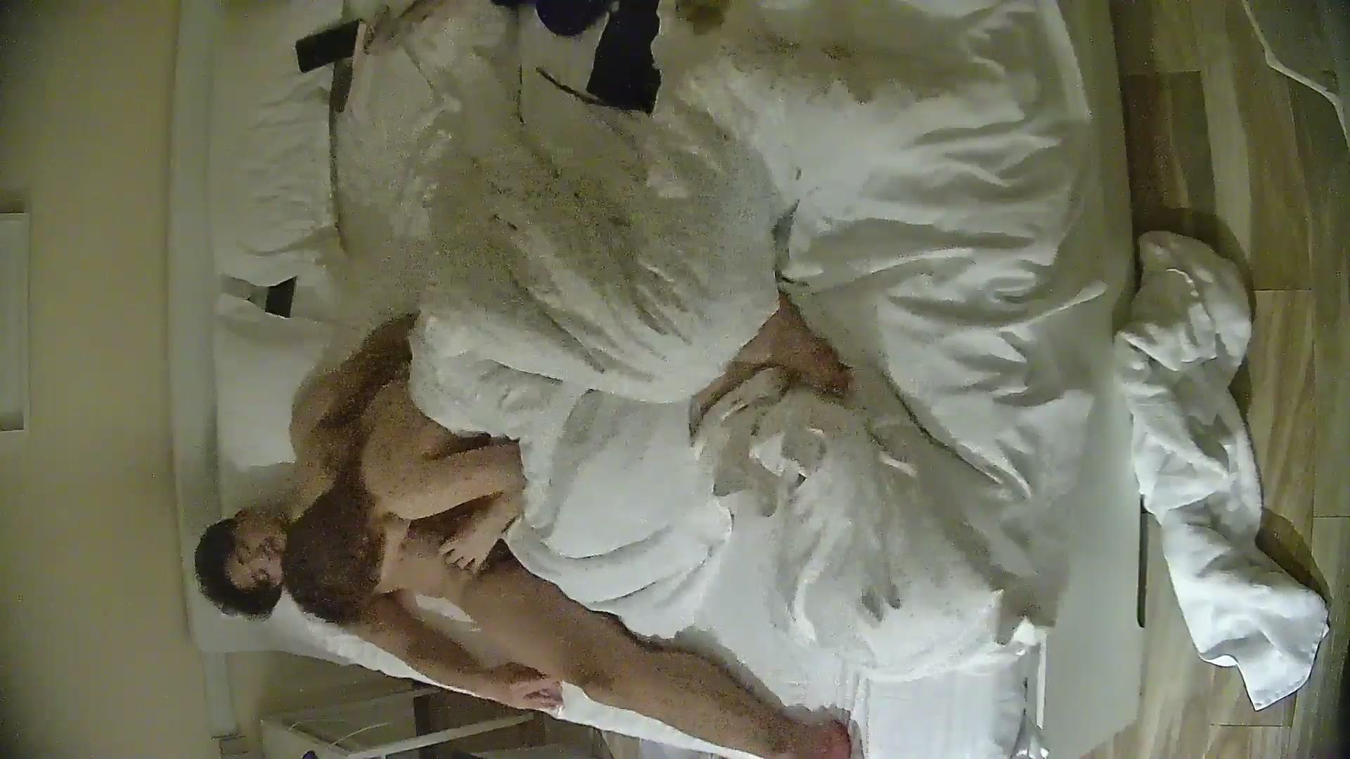 1、2025-12-14-14-39-12.mp4_20251218_220006.223.jpg