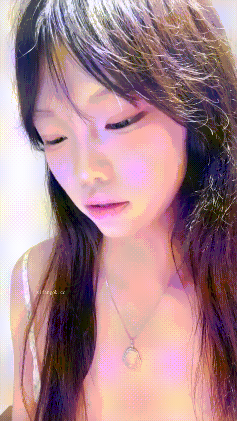 mp4_ (4)66_p5_compressed_compressed.gif