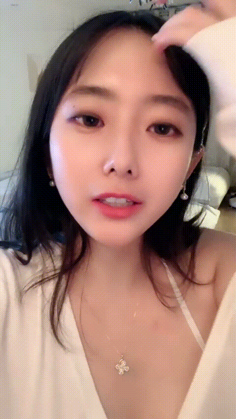 娇娇嗲嗲的小狐狸 1867549746_ 1211-222023_p5_compressed.gif