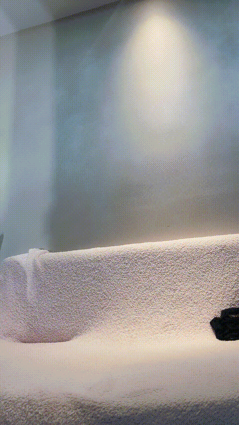 高端气质大奶御姐【礼仪小少妇】风韵犹存 绝对大奶美乳 长腿大屁股 逼逼很是粉嫩 疯狂.gif