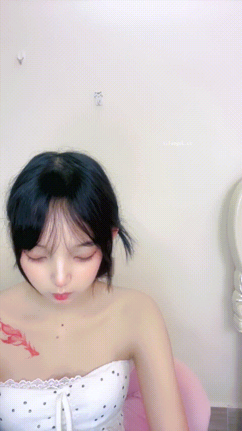 V (7)_p5.gif