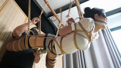 以安-紧绷绷的吊缚，嘞嘴耳光，玩具放置！232_p80.gif