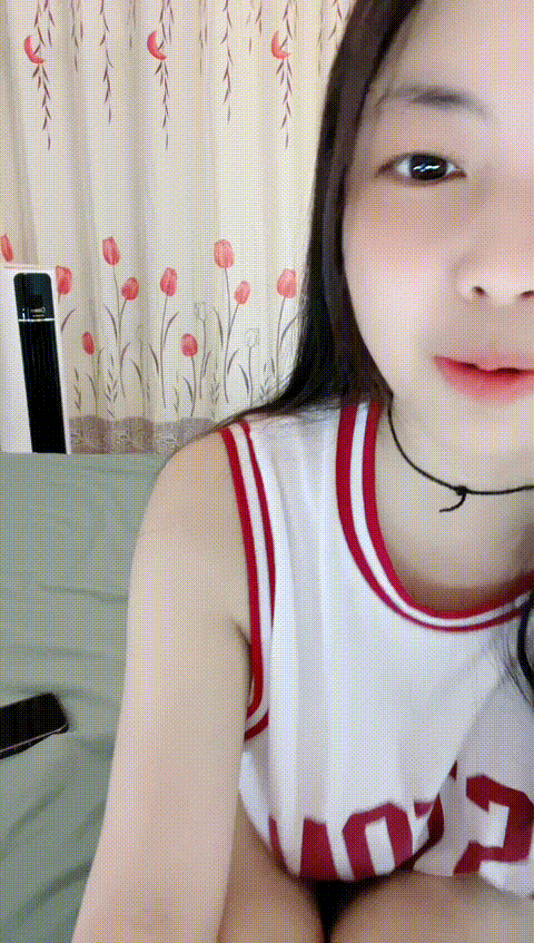 vlc_record_2023_06_01_22h18m15s_cx___p20_compressed.gif