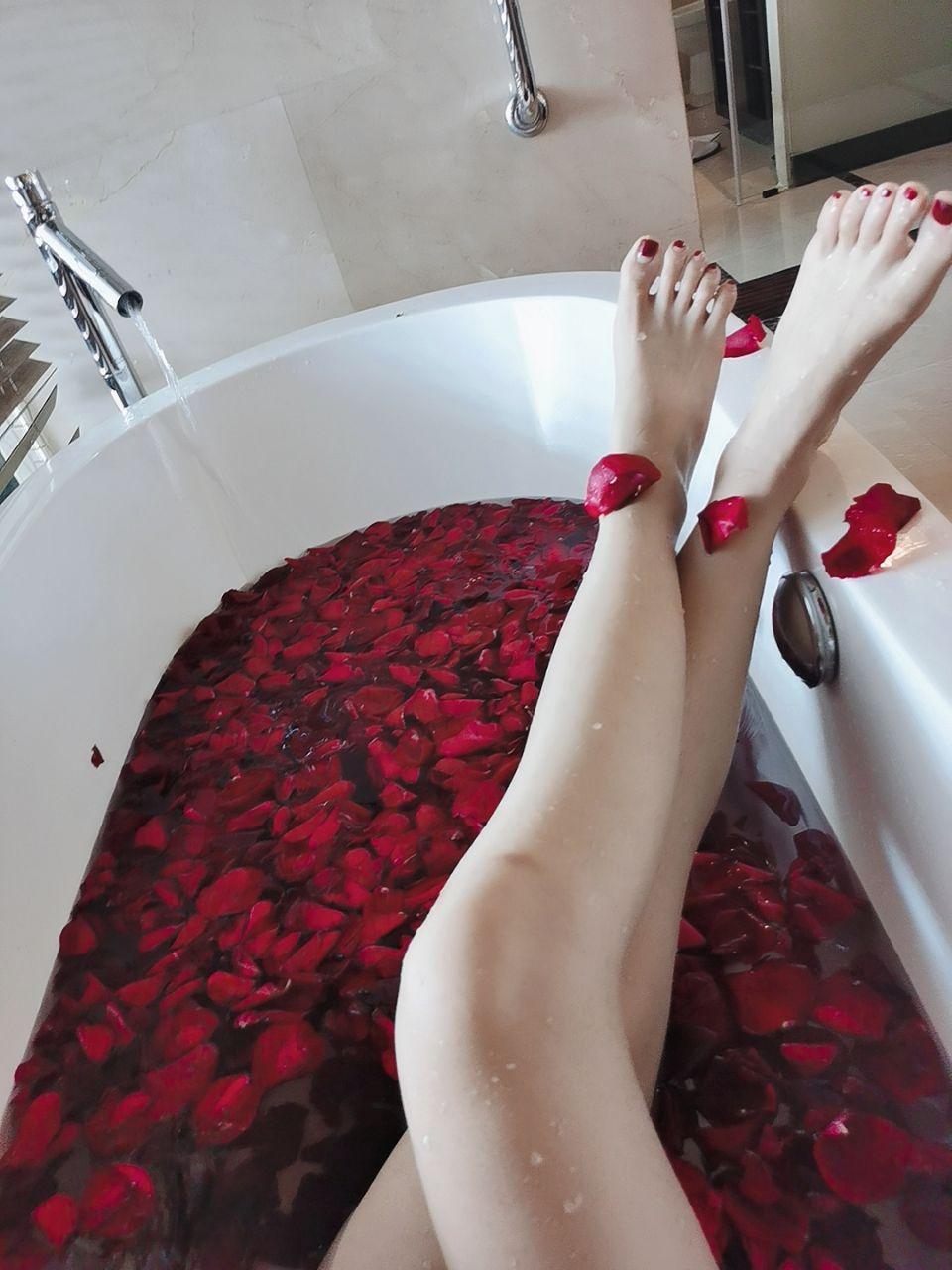 1192281e1.jpg