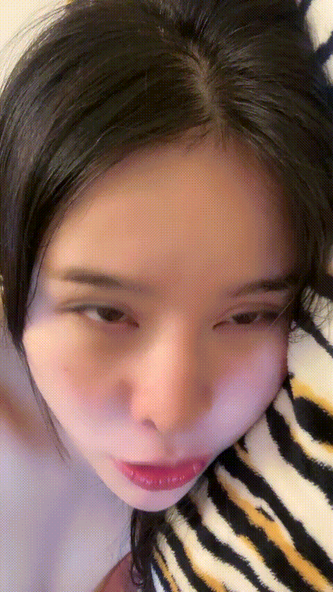 #工厂打工小妹__3_fi8kg_p80_compressed.gif