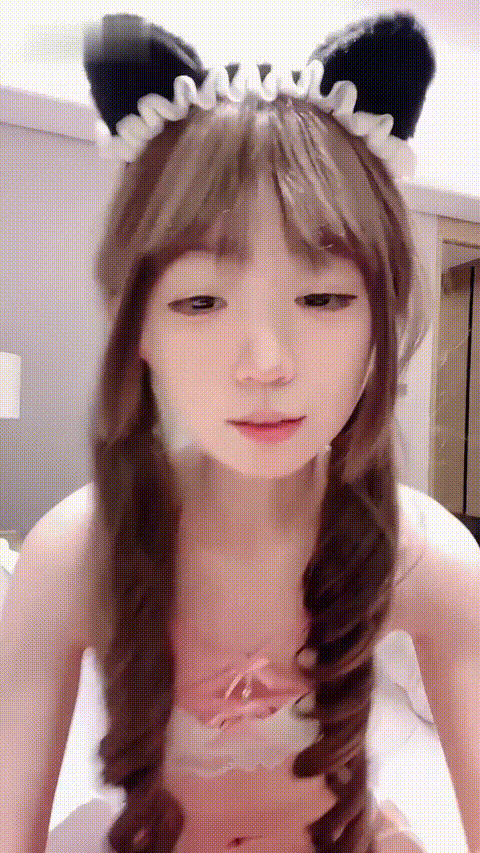 05洛丽塔_20260208_110251_p20_compressed.gif