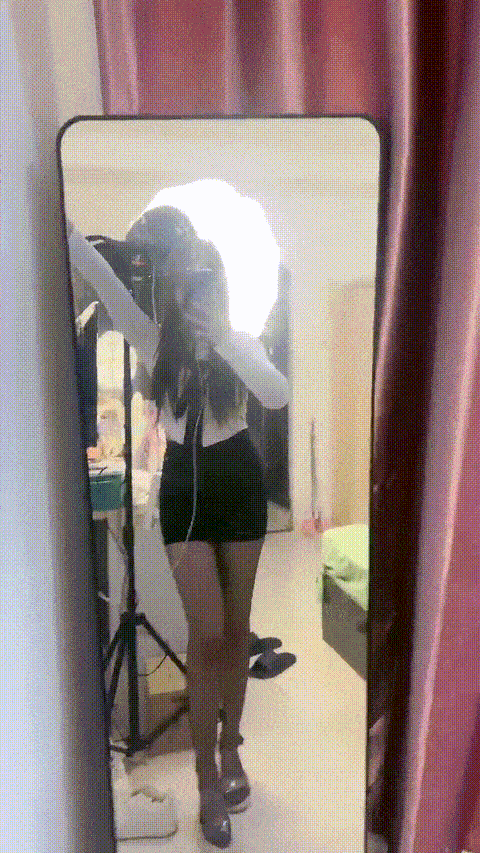 露露啊啊_ 0620_001013140_p5 (2).gif