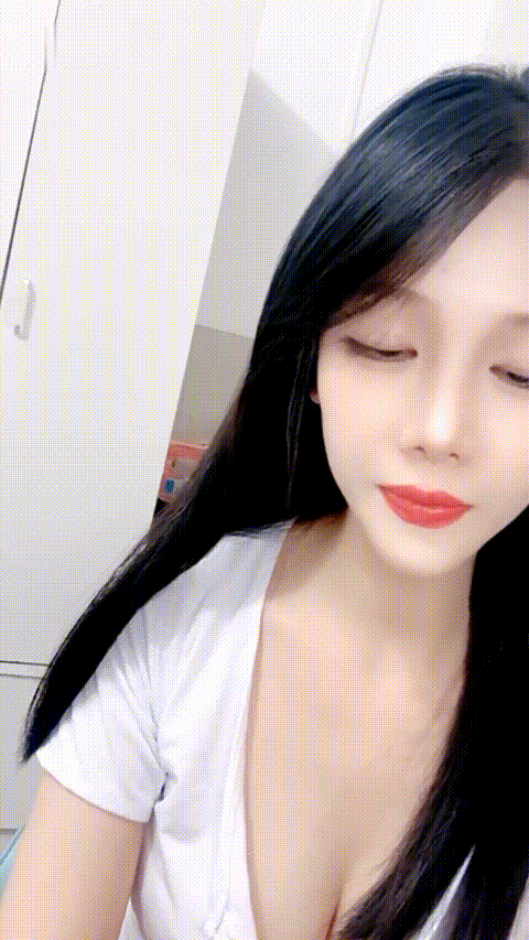 奶梨呀_20260219_191319_p40.gif