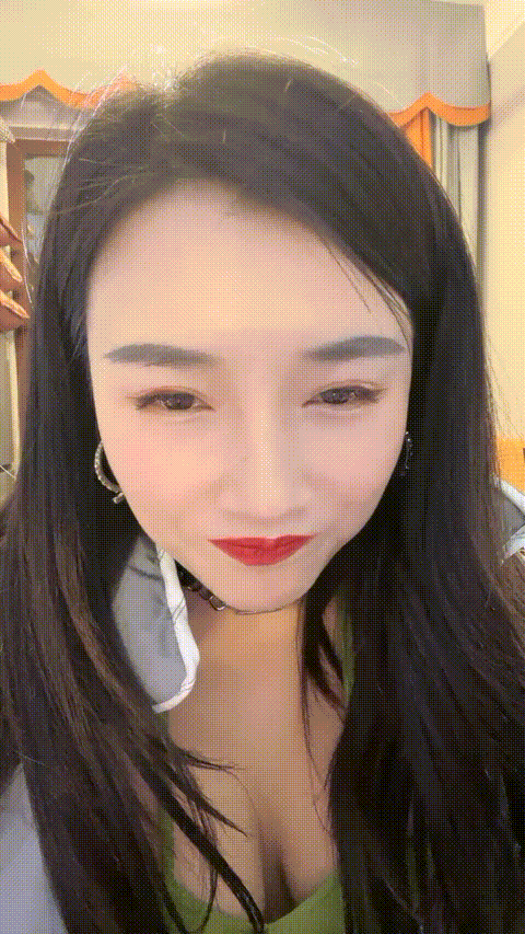 #么朵么朵__3_2_p60_compressed.gif
