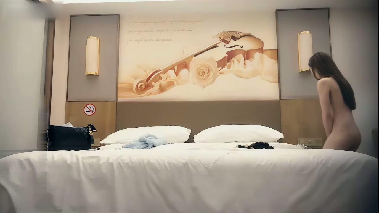 高雅长发援交妹 口活超棒 顶入花心一起高潮 -高清原版无水.mp4_20250514_221840.434.j.jpg