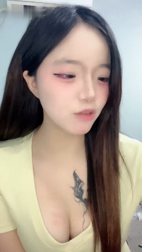 鱼卷不倦_别叫我笨笨_20260219_180242_p20_compressed.gif