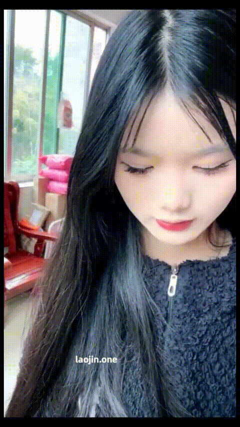 农村小美女，回老家约炮，【07水嫩宝宝】，饥渴的大叔等候已久，舔逼口交，僻静角落里.gif