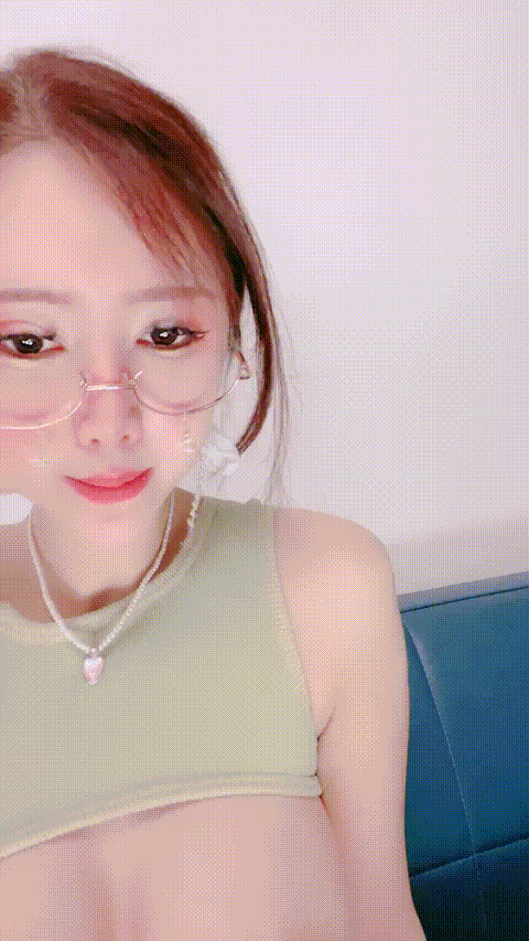 御姊___4_10_p60_compressed.gif
