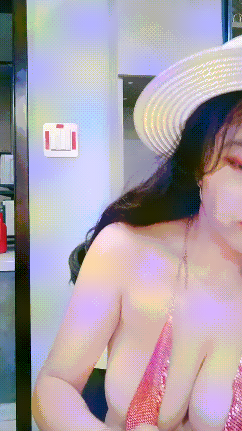 #下岗空姐_#38E_1ncu0_p80_compressed.gif