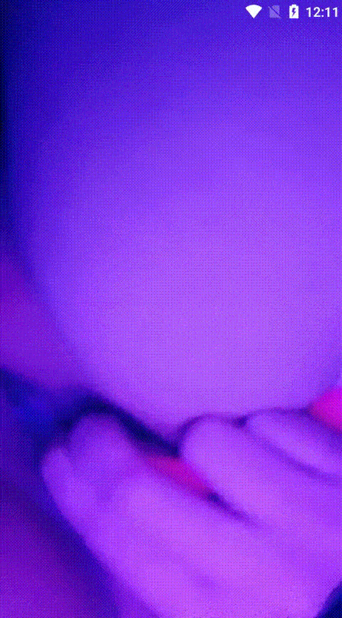 @戴着跳蛋酒吧嗨！【张子怡】无毛白虎穴，大黑牛自慰_p80 (2).gif