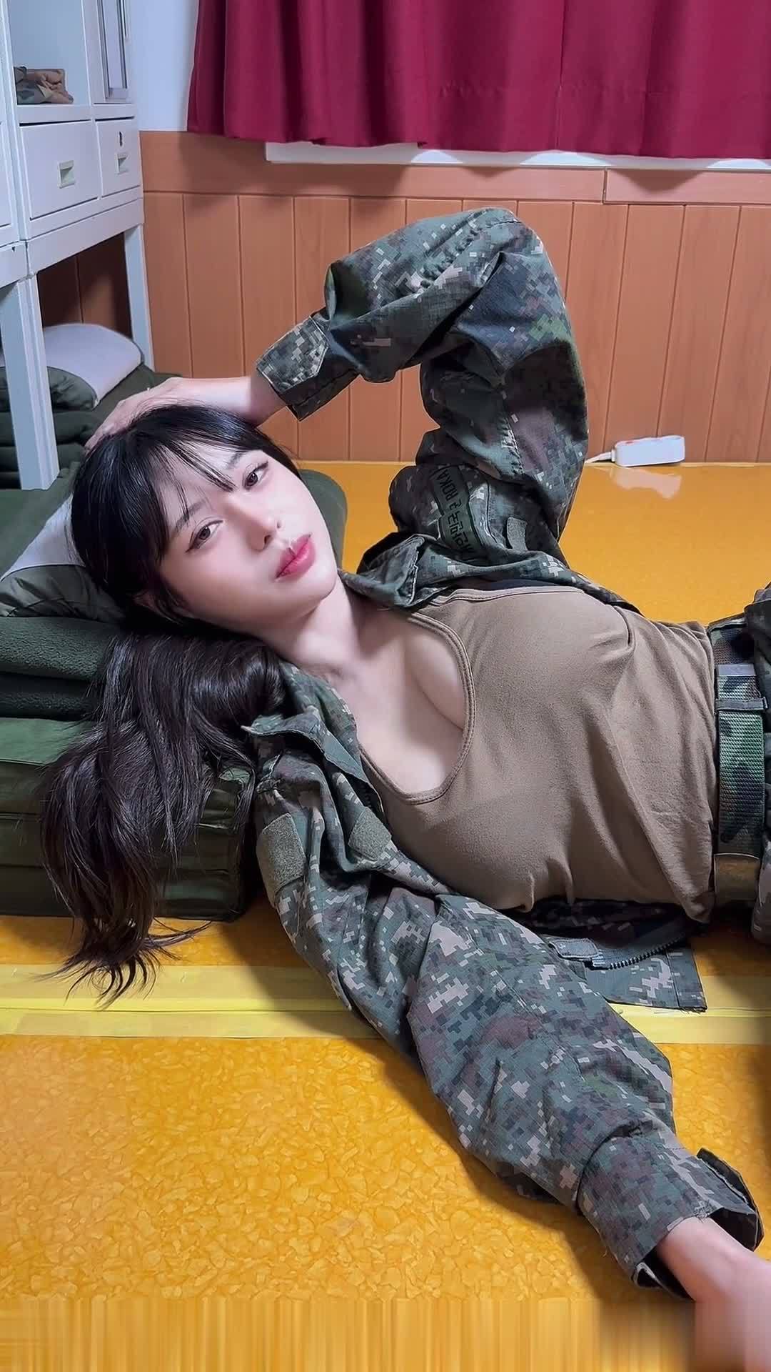 05.jpg